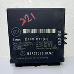 Load image into Gallery viewer, 2007-2009 Mercedes-Benz S550 Trunk Release Remote Control Module 221 870 82 87 W