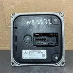Load image into Gallery viewer, 12-16 Mercedes W218 LED Headlight Voltage Regulator Ballast Module A218 9009203