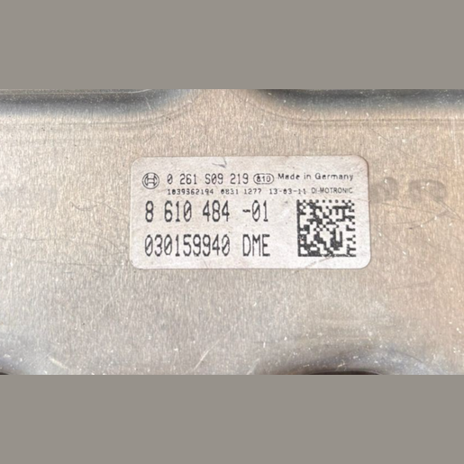 BMW 1 F20 PRE LCI 118i  N13B16A  ENGINE CONTROL UNIT ECU KEY LOCK SET - 8610484