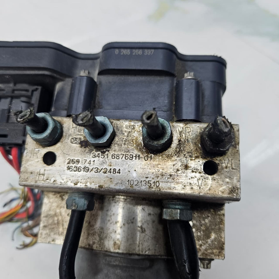 2016 BMW 5 6 Series F10 F12 528i Abs Pump 6876908 DXC9 L6