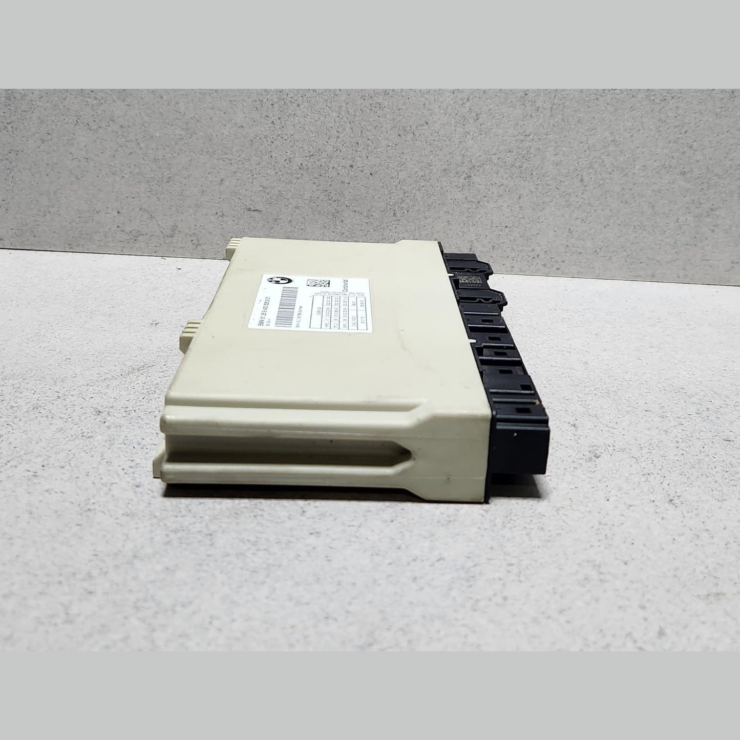 2017-2019 BMW 530i Seat Control Module 6995944 5 Series G30 G31 