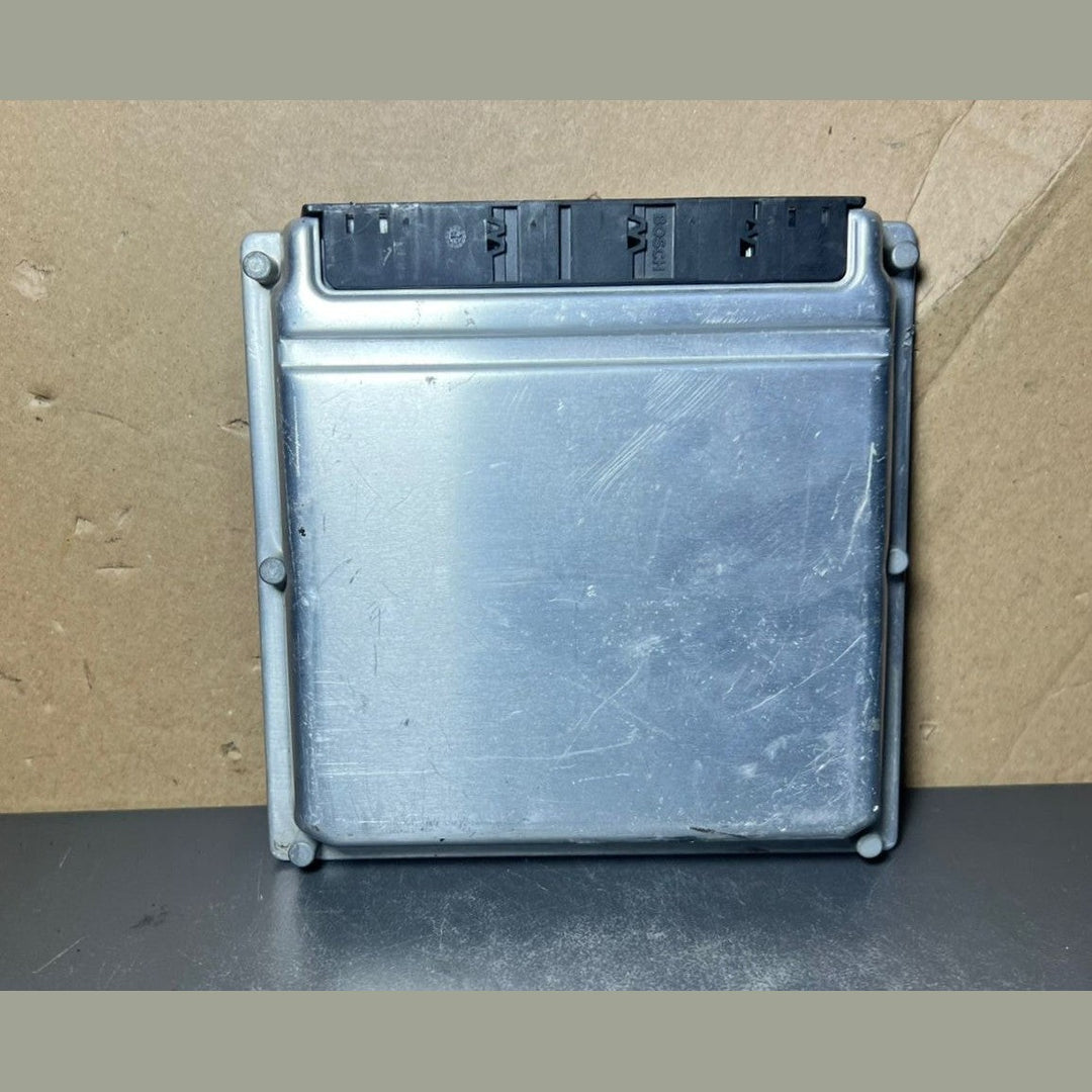02-09 Mercedes W211 E-Klasse Motorsteuergerät Gerät ECM ECU A113 1538679 OEM