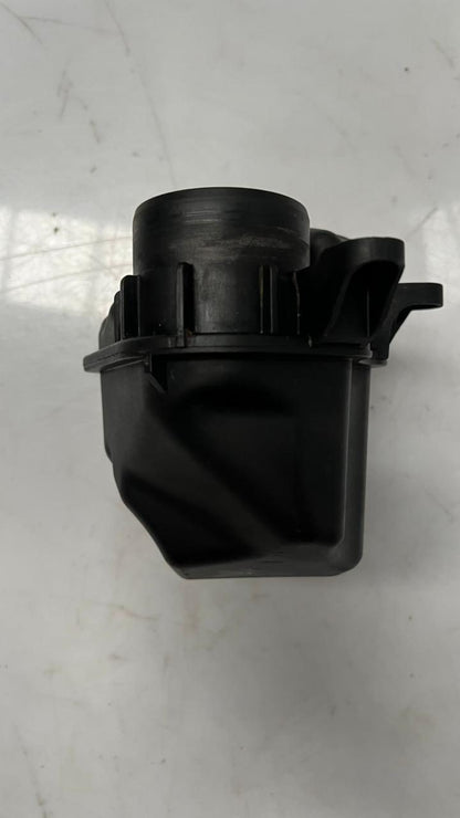 2012-2016 BMW M5 Air Intake Tube OEM left driver side 1371 7843276