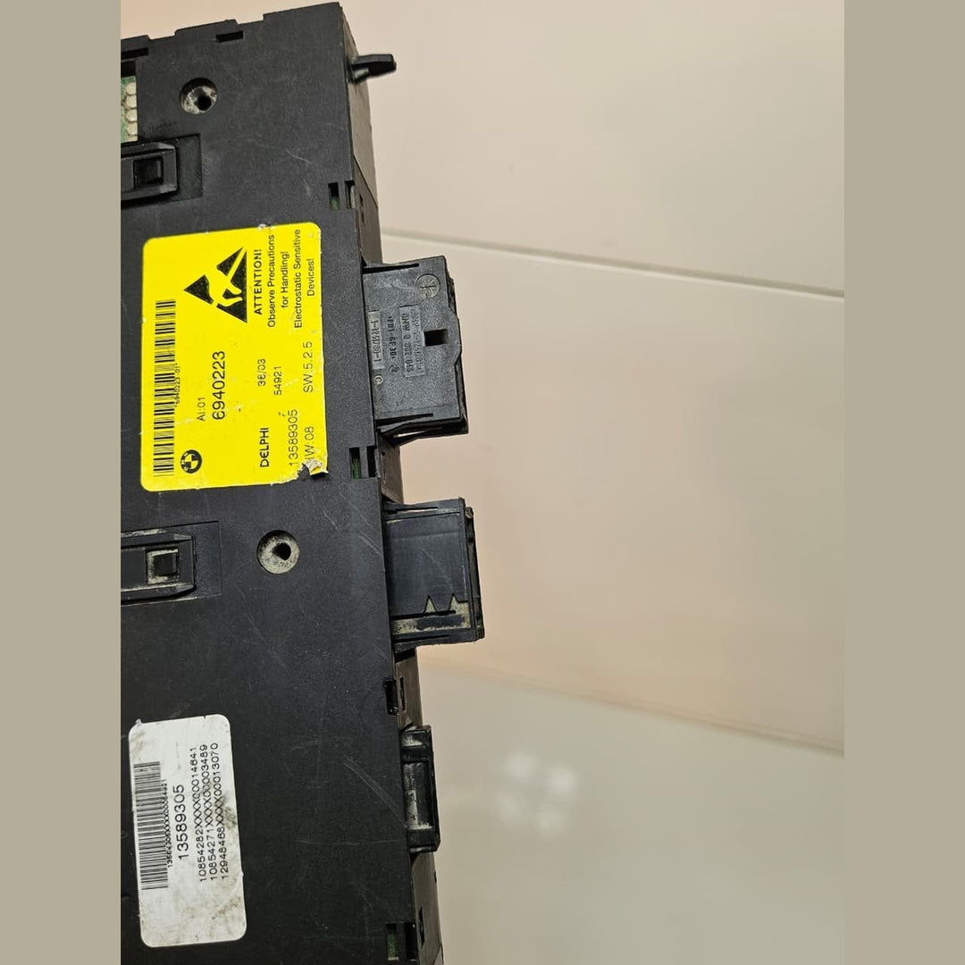 2004-2008 BMW E60 E61 525i Heated Seat DSc Switch Panel 6940223