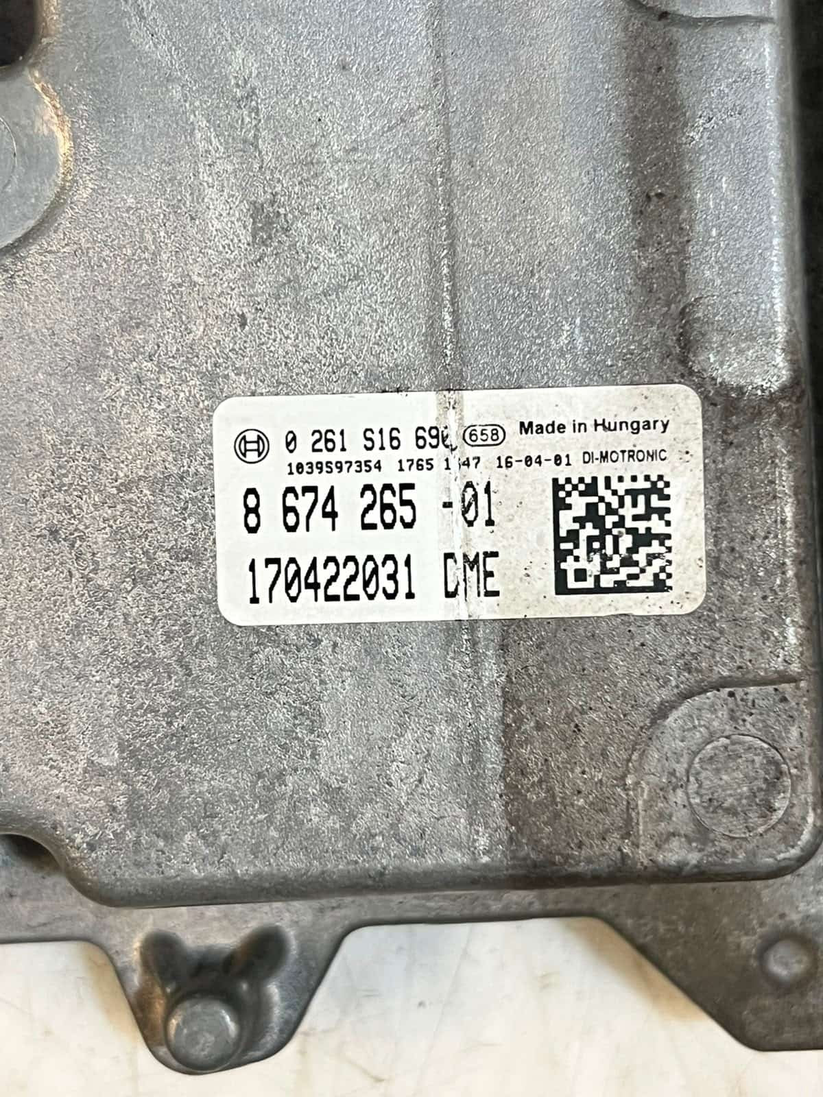 2016 BMW F30 LCI 318i B38 Engine Control Unit ECU SET DME+FEM+1KEY 8674265