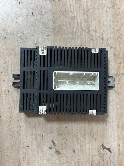 2002 BMW 745i Xenon Light Control Module 6948576 5 Series E60 and 7 Series E65 v