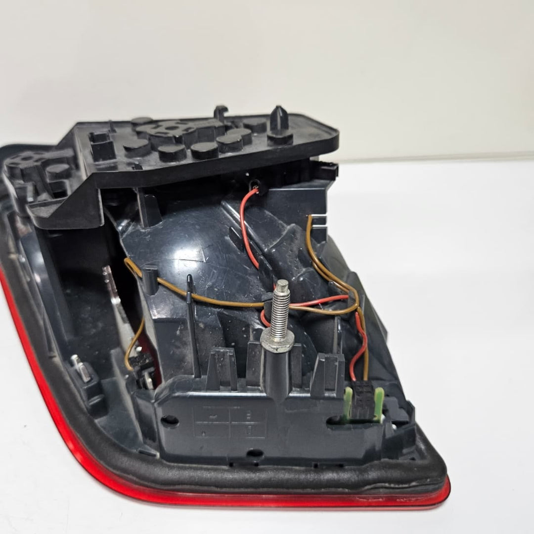 2010-2016 BMW 5 Series F10 F11 535i Tail Light Assembly 7306163