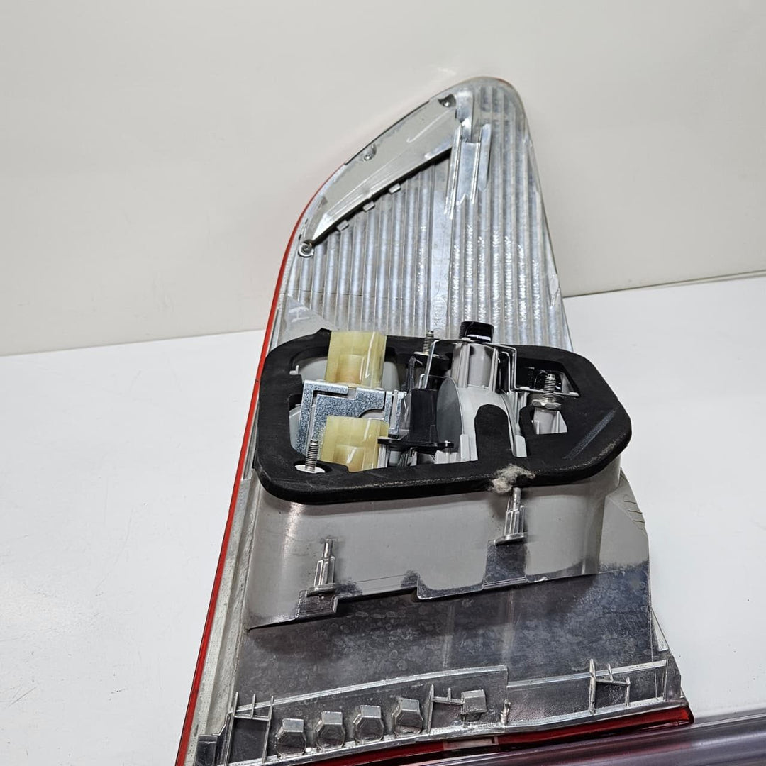 2008-2014 BMW X6 E71 E72 Rear Tail Light 7179984 OEM