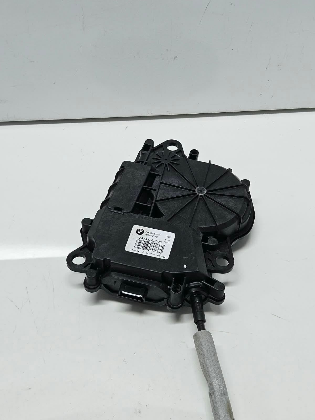 7430626-2018-2025 BMW X5 G05 RHD Tailgate Boot Lock Latch Actuator Motor OEM