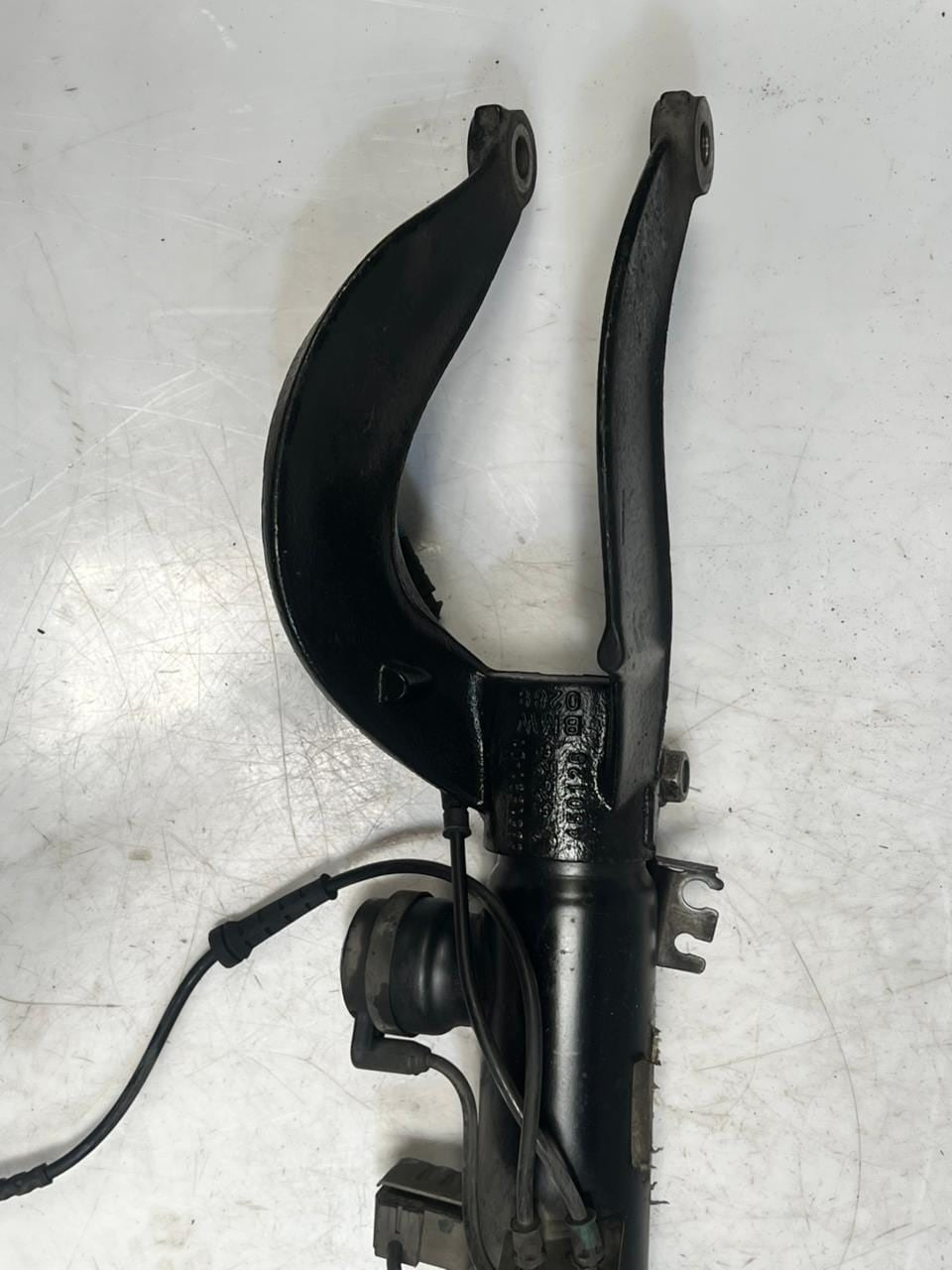 2015-2017 BMW X5 F15 F16 X6 30D M50D FRONT Shock Absorber 6875083 OEM