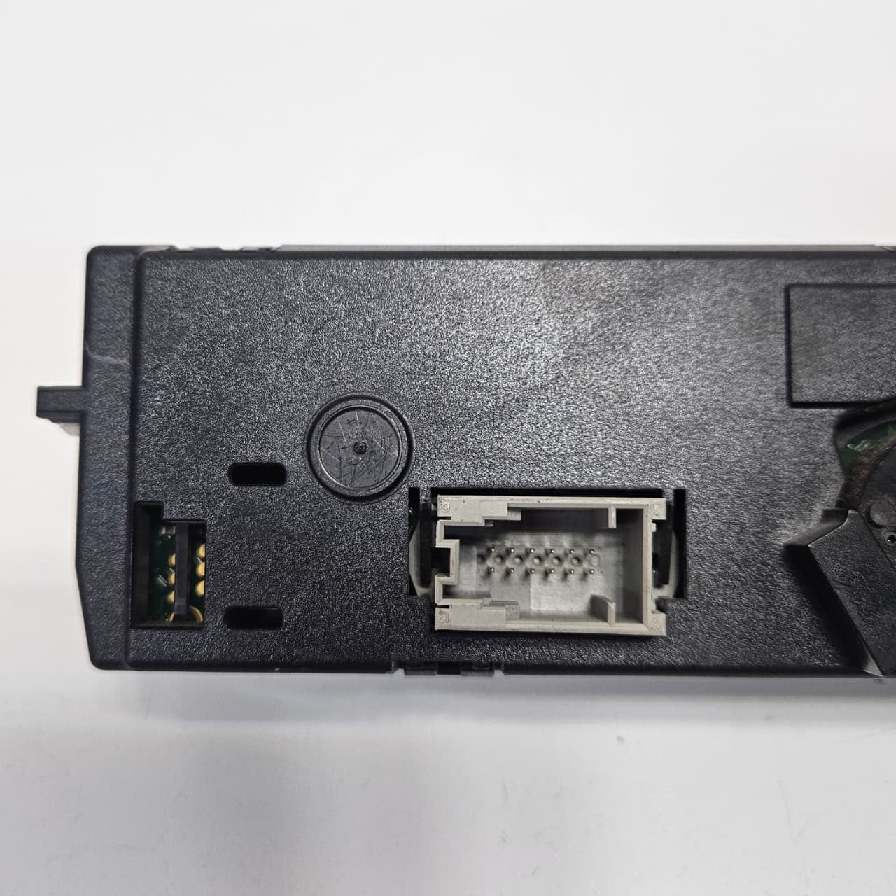 2007-2010 BMW  335i 328i Climate Control Panel 9162984