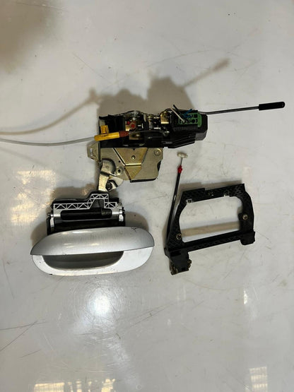 BMW E39 5-Series Door Lock Latch Actuator Rear Left 8166245 OEM