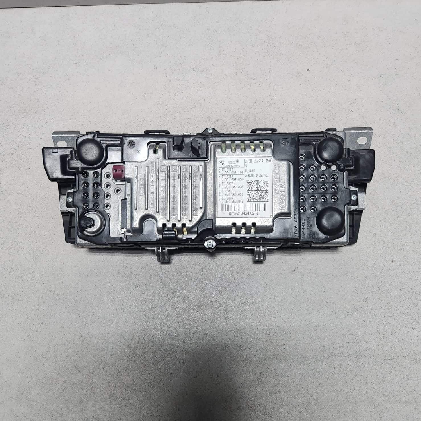 BMW Central Information Display Screen 9218454 5,7Series F10 F11  F01 F02 F03 