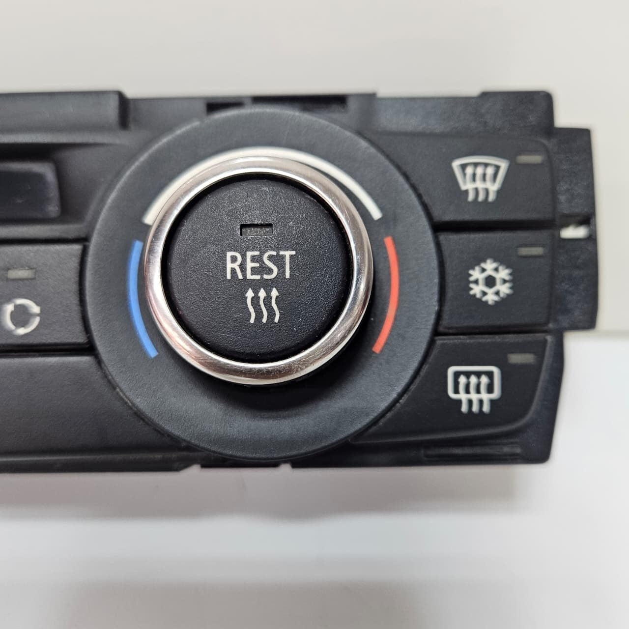 2007 BMW 328i, 335i, E92 Climate Control Unit 9147300
