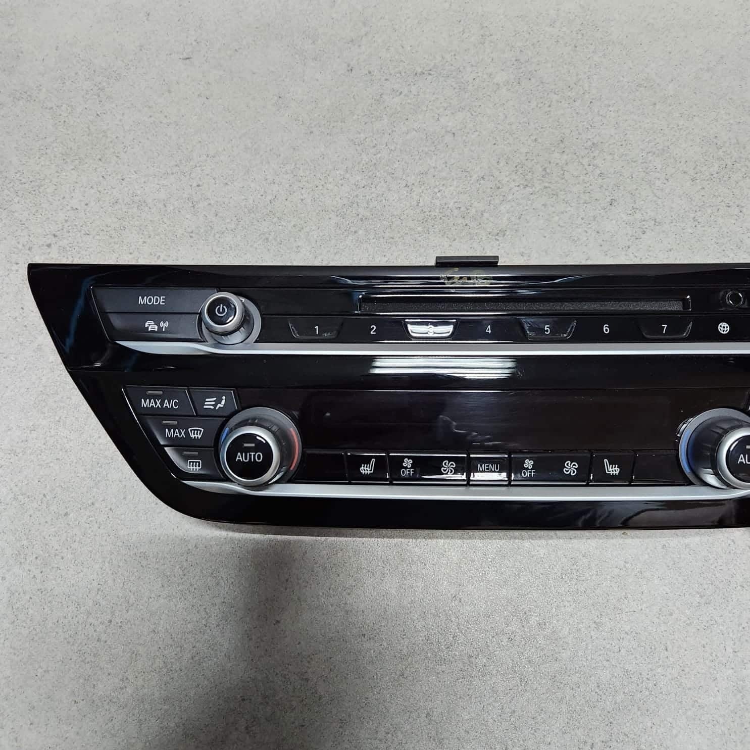 BMW Climate Control Panel 6834435 5 Series G30 G31