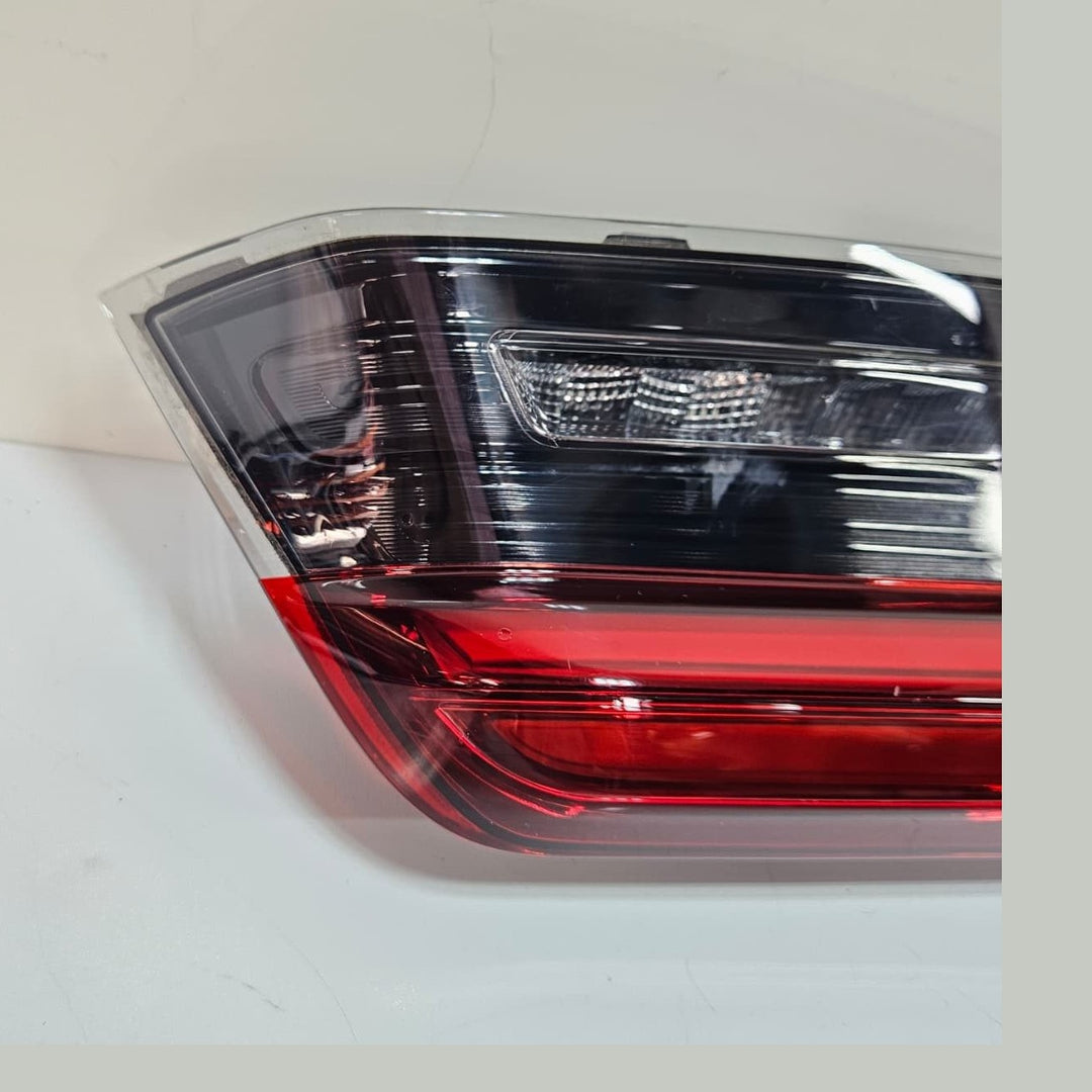 2018 BMW  3 Series G20 M3 Tailgate Rear Right Side Light 5A3BC62