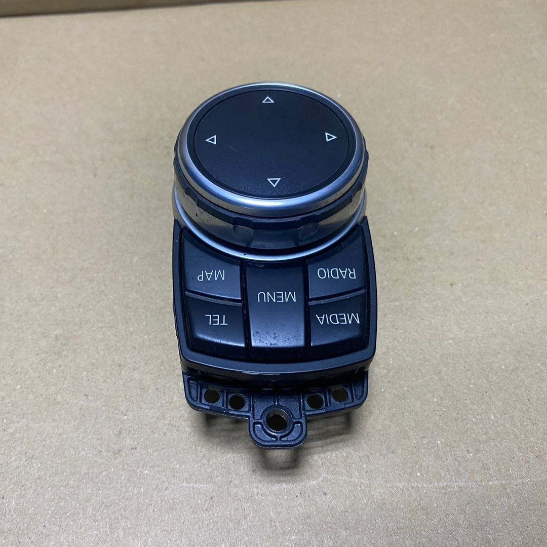 BMW Idrive Controller Touch 9350724 F10 F11 F20 F21 F30 F31 F32 F25 F15 F16 F48