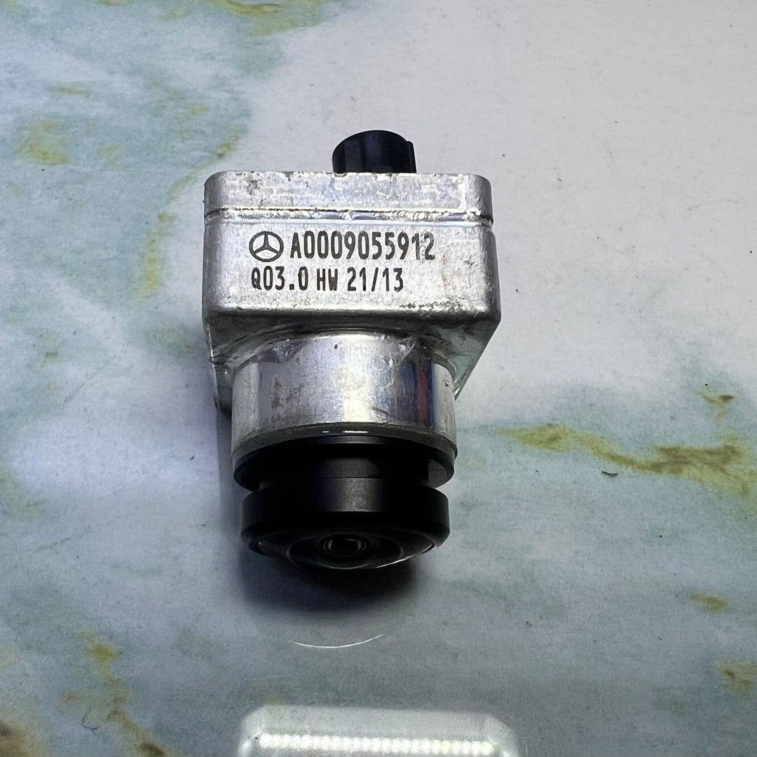 Genuine Mercedes Surround View Camera A0009055912 W206 and W223 C-Class
