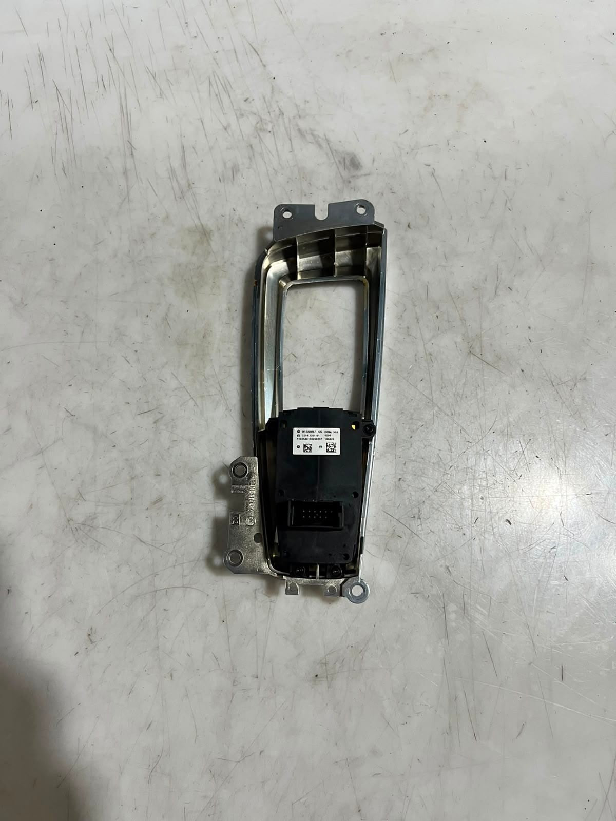 2010-2015 BMW 5' F07 GT 740i Parking Brake Switch 9159997 RHD OEM