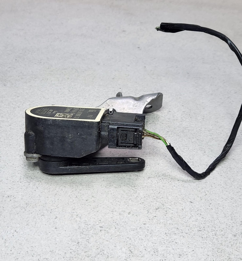 2019-2023 BMW 330i Suspension Level Sensor 6870000 F20 F22 F30 F32 F80 M3 F82 M4