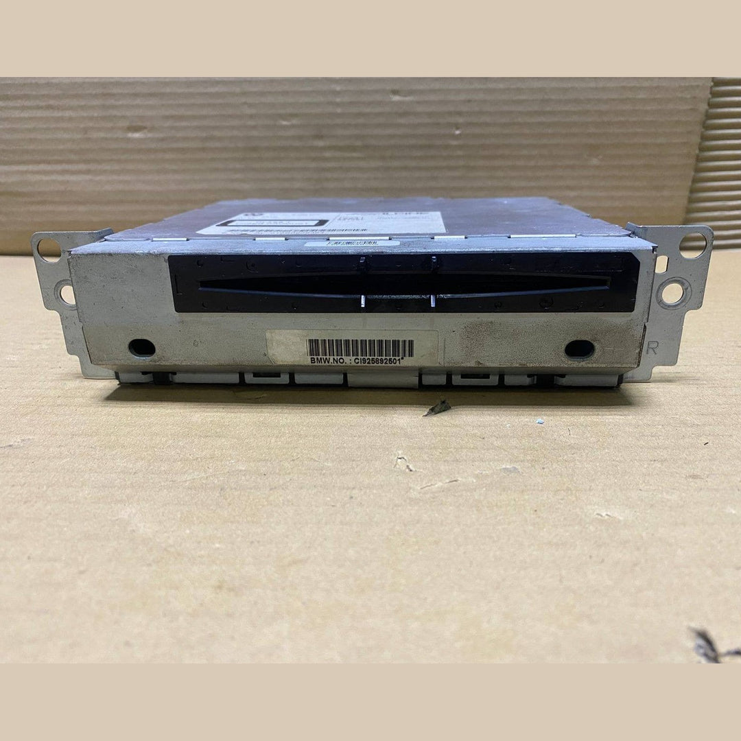 BMW Radio Audio Head Unit 9258925 5 Series F10 F11 radio audio head unit
