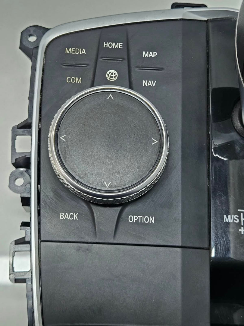 5A5C4A0-2015 BMW 1 Series G12 740i RHD Automatic Gear Shifter Selector OEM