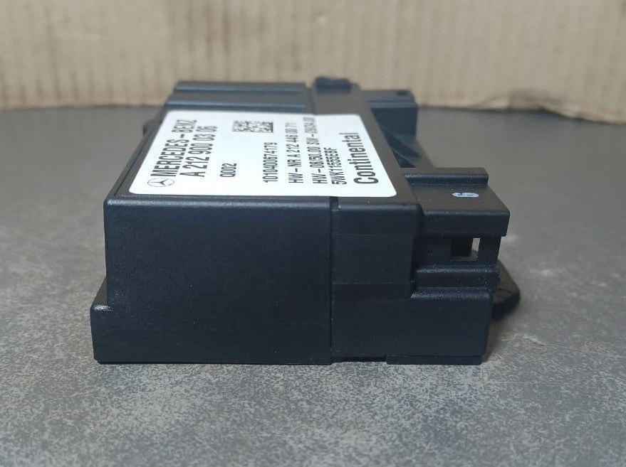 10-15 MERCEDES-BENZ W212 W207 E-CLASS FUEL PUMP CONTROL MODULE A212 9000306 OEM