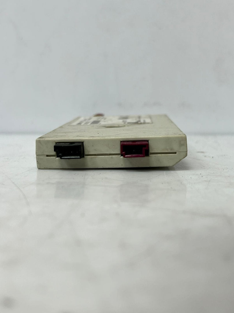 2004-2010 BMW X3 E83 Radio signal reception Antenna Amplifier 3452097 OEM