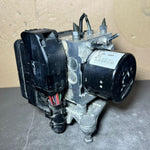 Bild in die Galerieansicht laden, 12-15 Mercedes W204 C250 SLK250 GLK350 ABS Anti Lock Brake Pump Module OEM