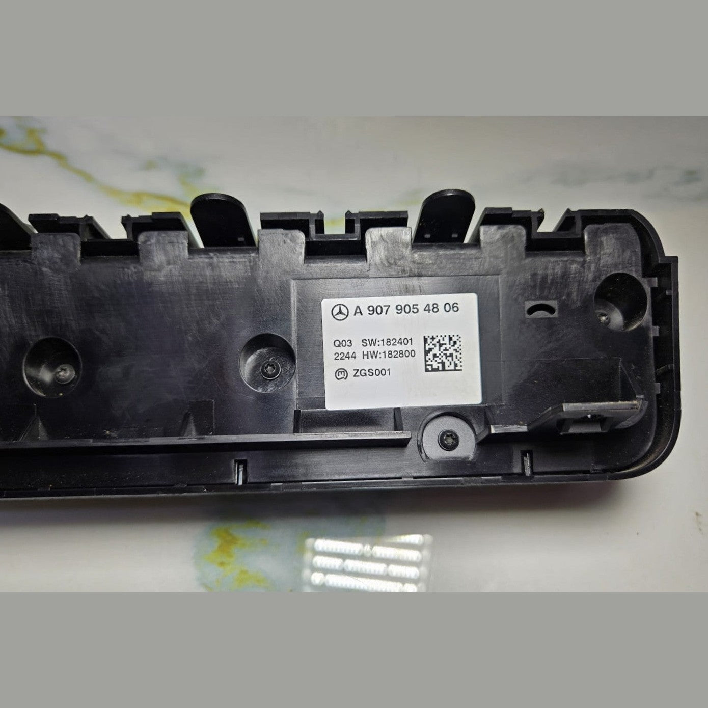 Genuine Mercedes W907 Sprinter Climate Control Panel Switch Vent A907 9054806