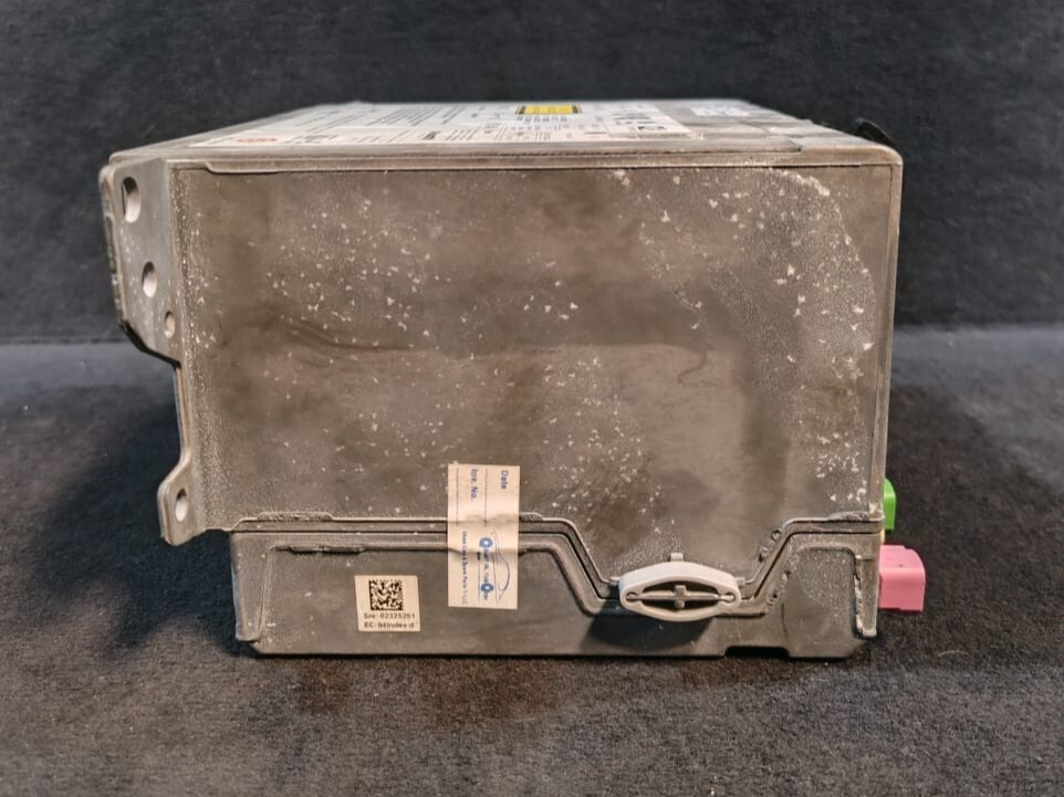 KA3109  BMW GPS DVD RADIO NAVIGATION STEREO RECEIVER CONTROL UNIT - 9347819