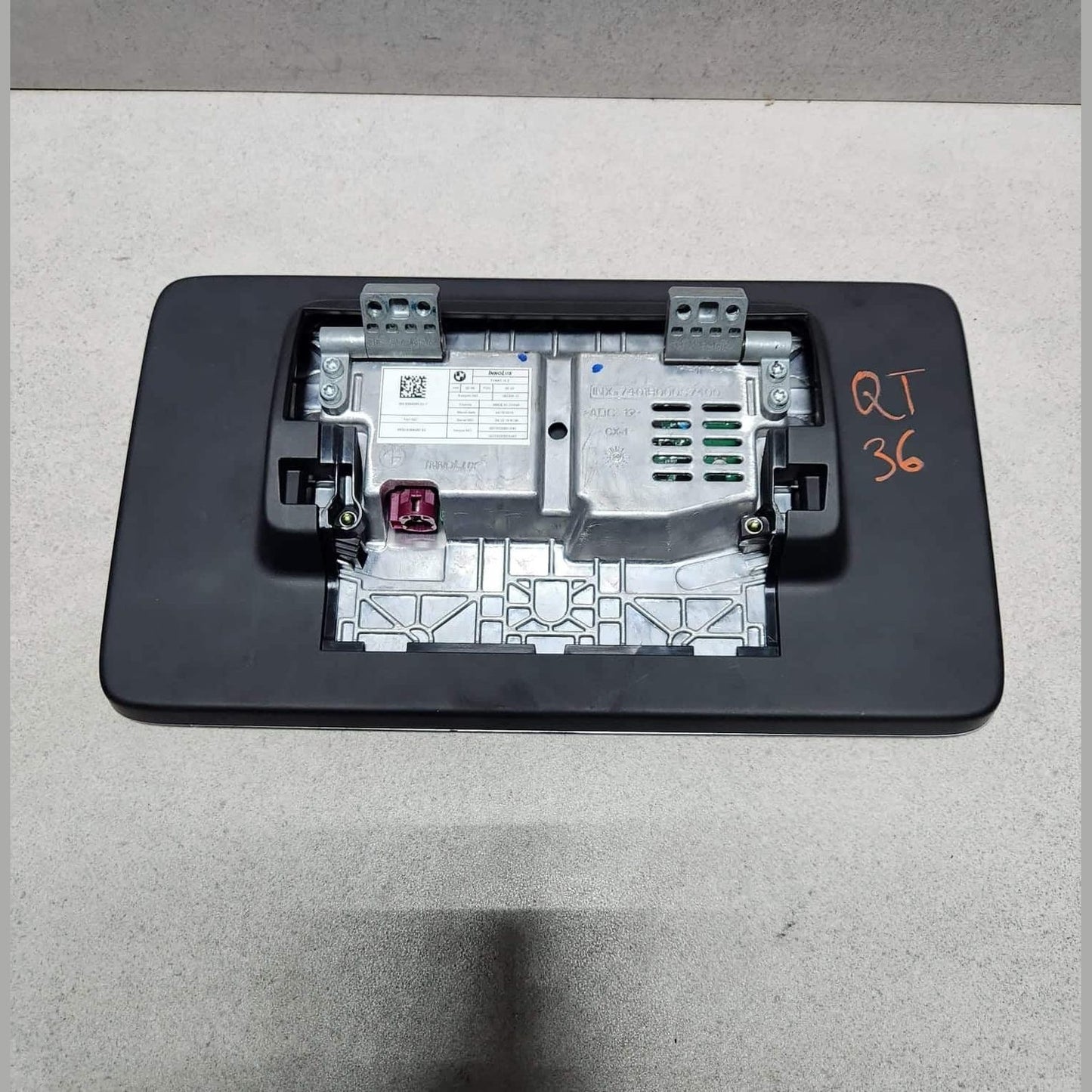 BMW Rear Compartment Monitor 9384085 G30 G31 G11 G12 F15 F16 5 6 7 Series X5 X6