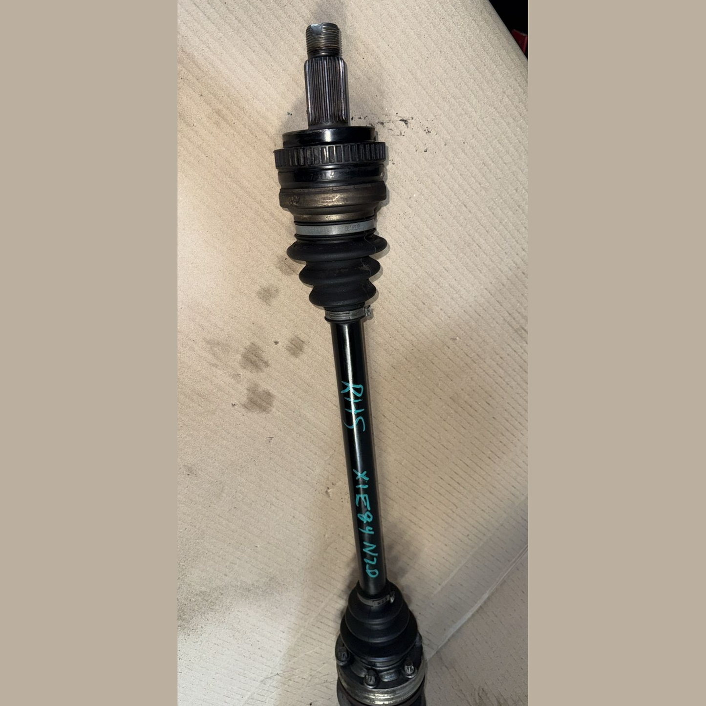 BMW AXEL OUTPUT SHAFT  E84 X1 N20 2013 RP RIGHT LK=86MM/D=29MM 1    3320-7619498