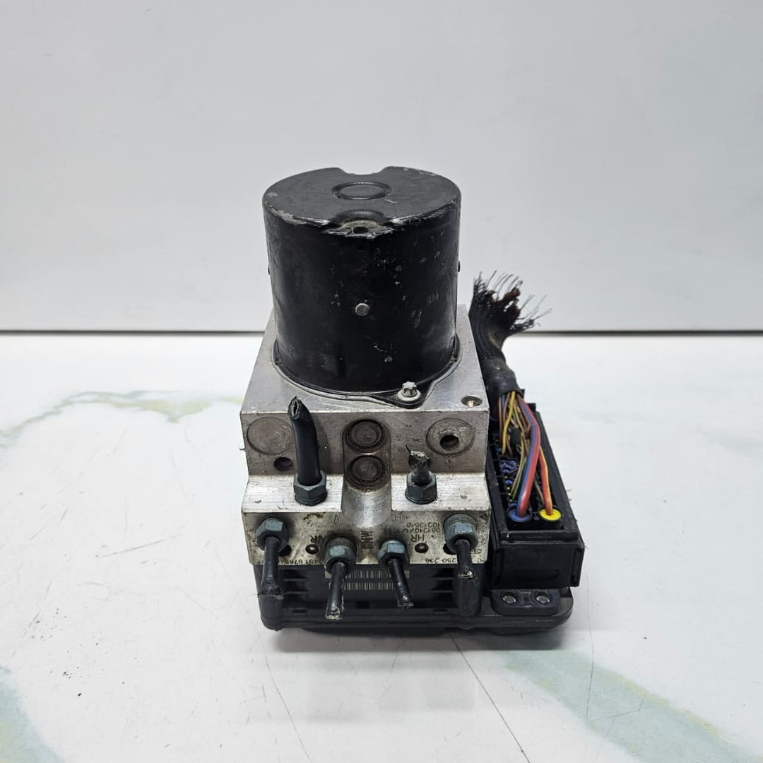 2014-2018 BMW 7 Series F01 F02 F03 F04 ABS Pump Control Unit 6791173 OEM