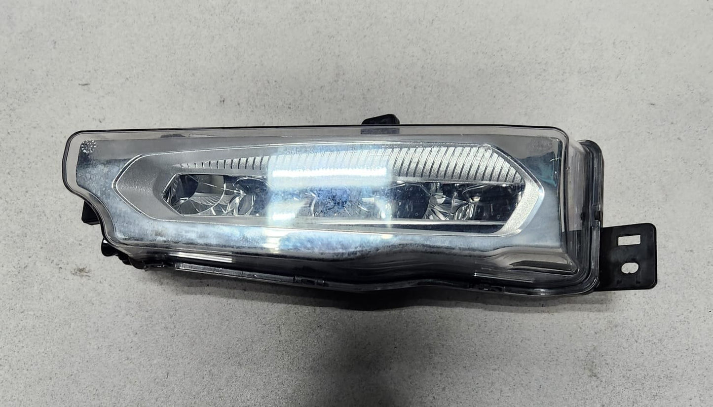 2018-2021 BMW X3 Front Fog Light Led Left 7412527 OEM 