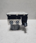 Bild in die Galerieansicht laden, 2019-2022 BMW 330i Abs Pump Control Module 6862017 3 Series G20 G21