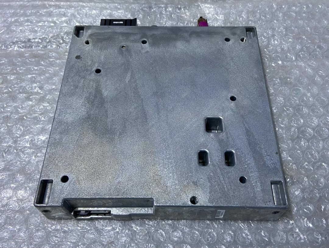 OEM BMW F30 F31 F32 F10 F11 F01 F25 F15 F16 Control Unit TV Module 9366605