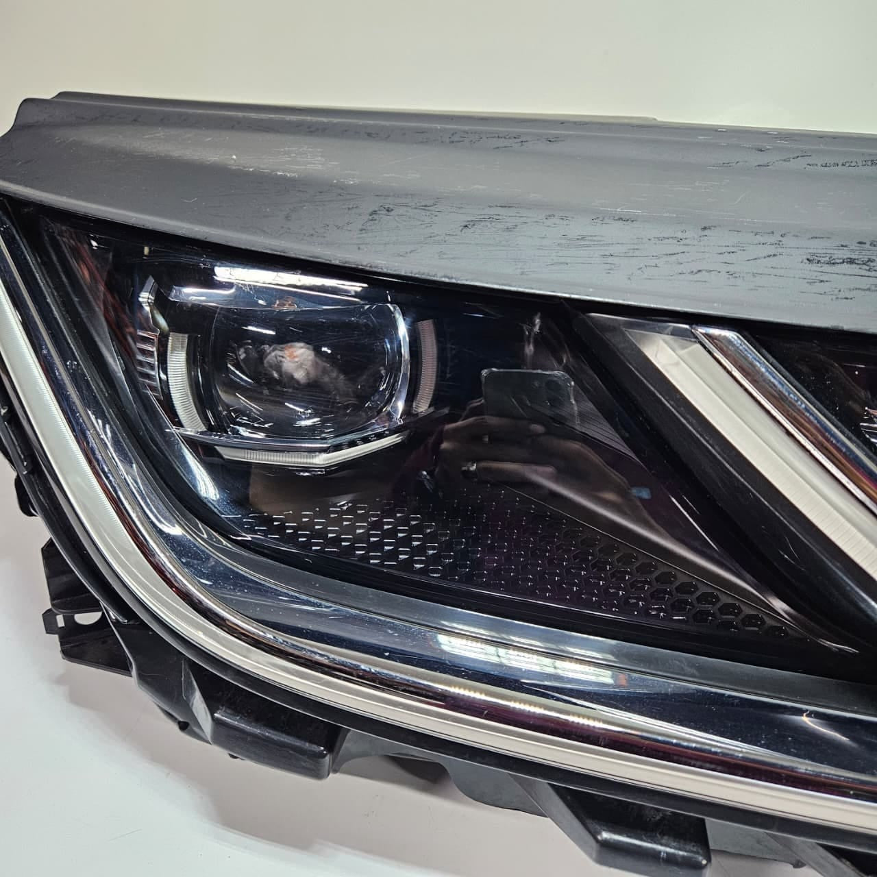 Volkswagen VW Passat CC 2018 LED Headlight 3GG941036 Used