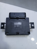Bild in die Galerieansicht laden, BMW 5 Series F10 F11 F12 F13 F25 F26 650i Parking Brake Control Module 6858017