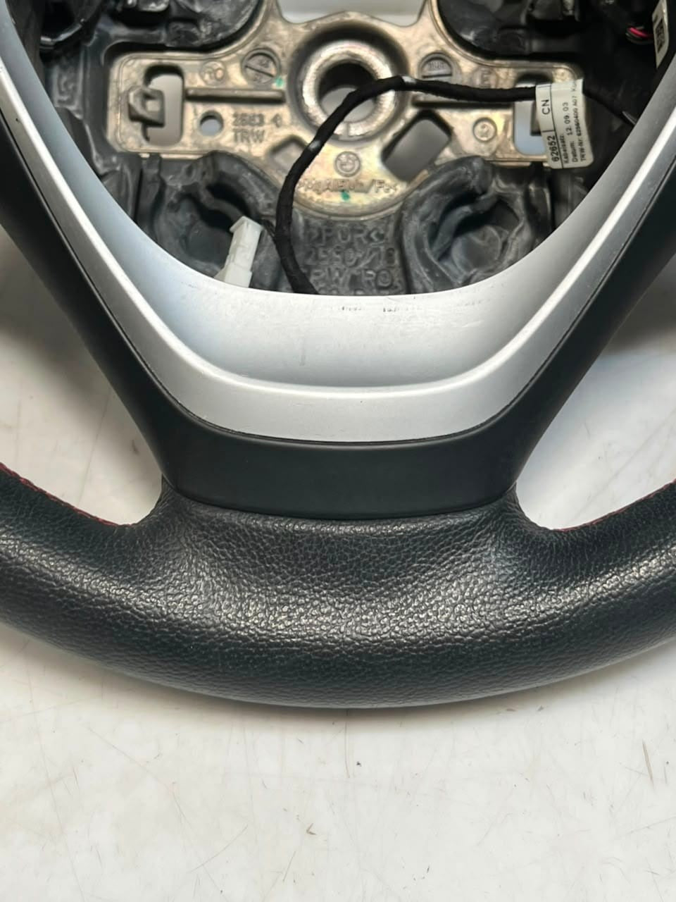 BMW 1' 3' 5' F20 F21 F22 F30 F31 F35 Steering Wheel Leather 6791327 OEM