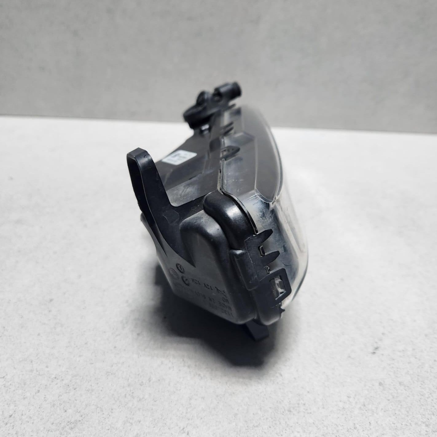 Genuine 2019-2023 BMW 330i Front Left Fog Light 8089525 3 Series G20 G28