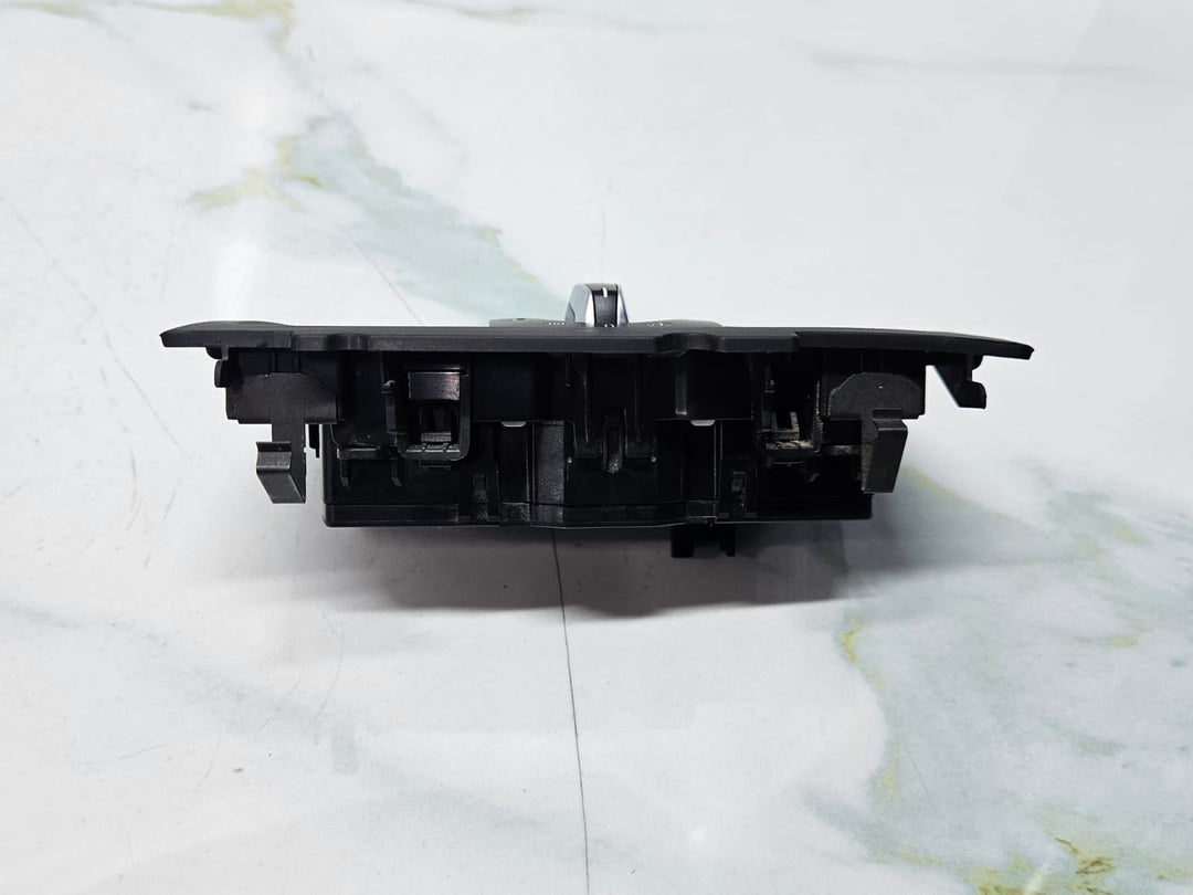 BMW X5 F15 X6 F16 RHD Headlight Control Switch 6824888 OEM