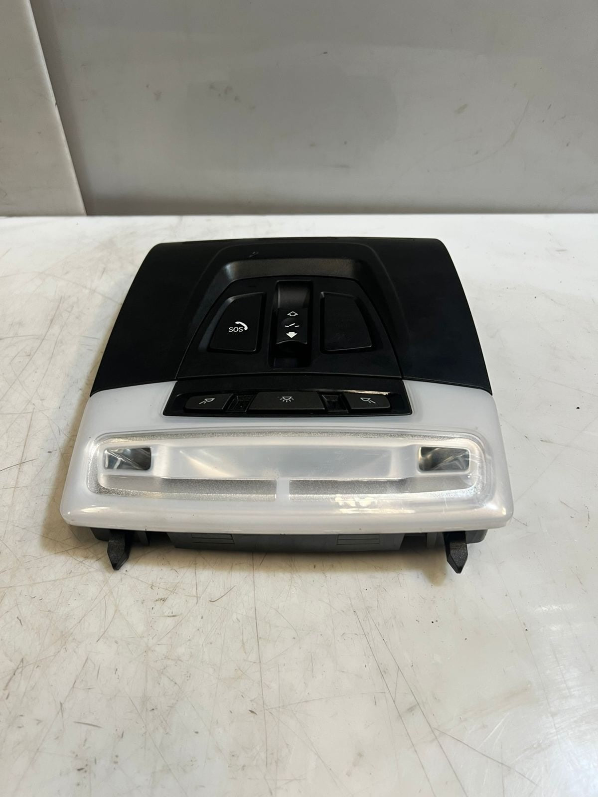 2017-2019 BMW X1 F15 F10 F11 F30 F48 X2 Interior Roof Reading Light E1072166 OEM