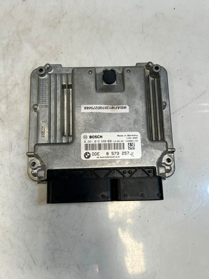2013 BMW 5' F10 520D N47N Engine Control Unit (ECU) SET DDE+CAS4+2KEYS 8573257