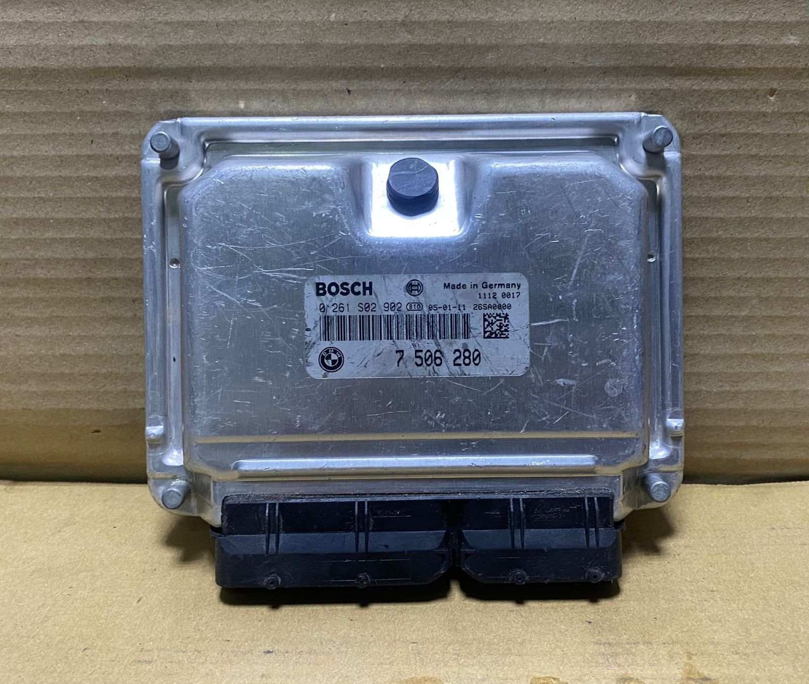  760i 2003-2008 2004-2006 BMW 760i Engine Control Module 7506280