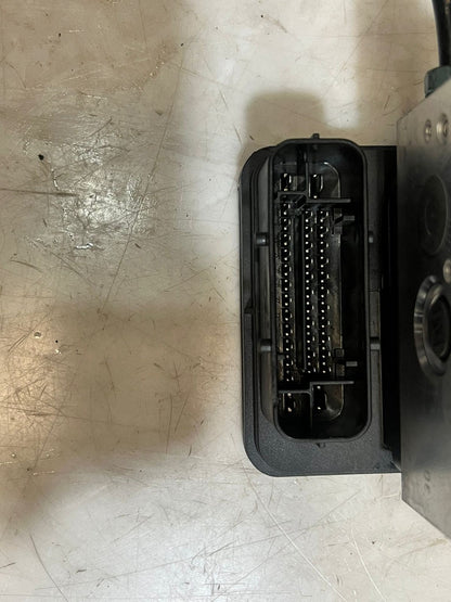 2016 Mini Cooper F55 F56 F57 Abs Anti-Lock Brake Pump Module Unit 6877106 OEM