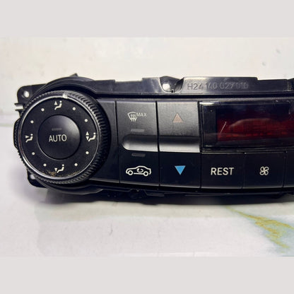Mercedes-Benz W211 E-Class Heater Control Panel Unit 211 830 3390