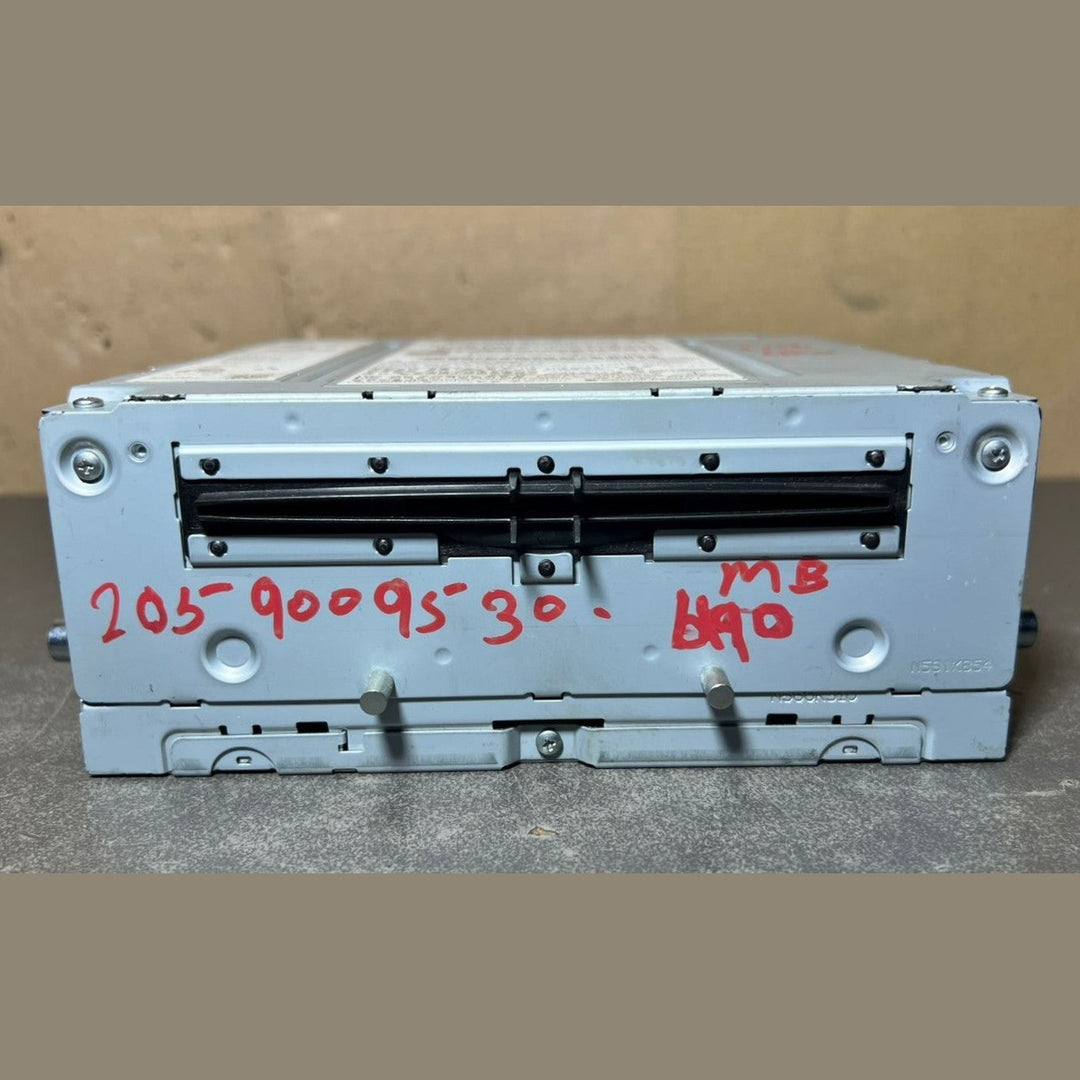 14–18 Mercedes-Benz W205 C-Class Radio Audio Head Unit CD Player A205 9009530