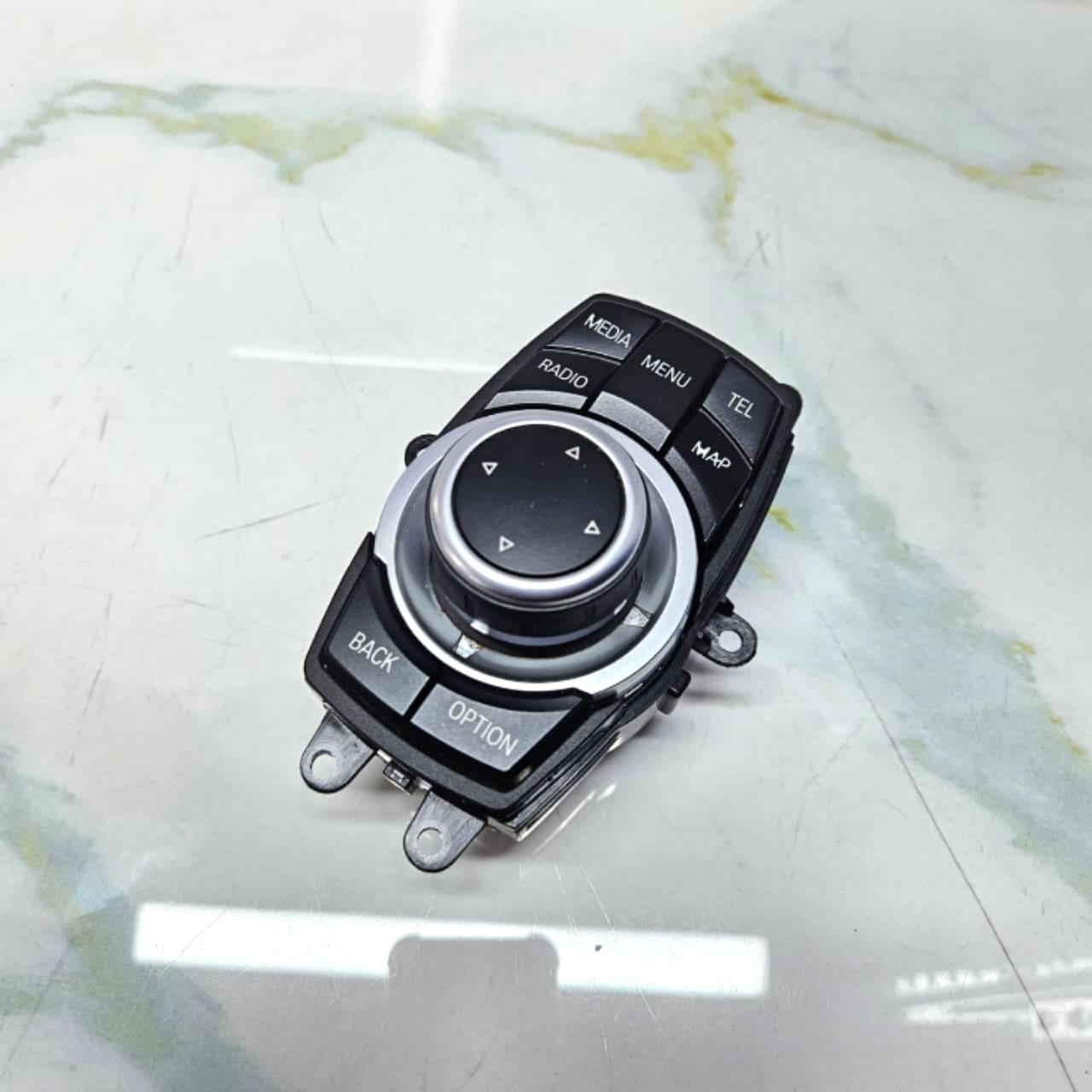 OEM BMW E81 E82 E87 E90 E91 E60 E84 E70 E71 I Drive Controller 9334612