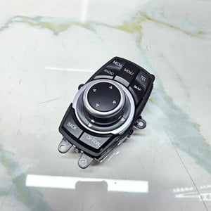 OEM BMW E81 E82 E87 E90 E91 E60 E84 E70 E71 I Drive Controller 9334612